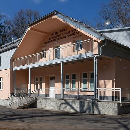 Penzion Zivec - Restaurace A Ubytovani Hotel Pisek  Luaran gambar